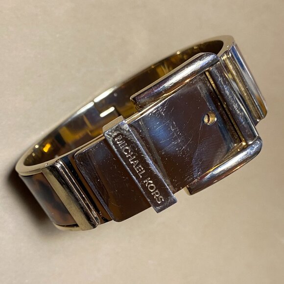 Michael Kors Tortoise Shell Logo Bangle Bracelet - Picture 1 of 4